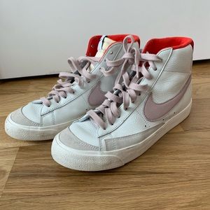 Nike Custom Blazer Mid ‘77